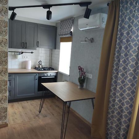 Potal Apartment Кременчук Екстериор снимка